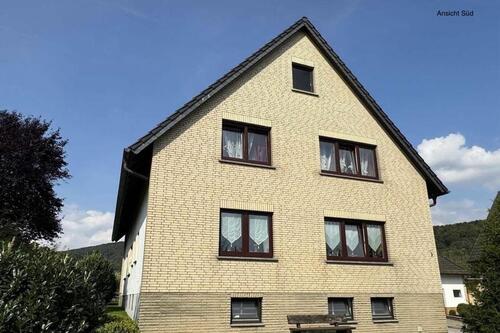Foto - 6 Zimmer Einfamilienhaus zum Kaufen in Hessisch Oldendorf
