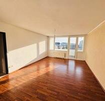 Helle 3-Zimmer-Wohnung mit Balkon & direkter S-Bahn-Anbindung - Sindelfingen Darmsheim