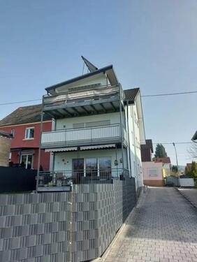 Foto - Helle 3-Zimmer Wohnung mit Balkon (Top Ausblick) in Bendorf-Sayn