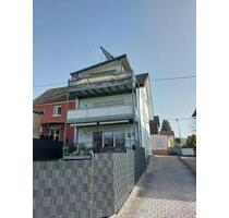 Helle 3-Zimmer Wohnung mit Balkon (Top Ausblick) in Bendorf-Sayn