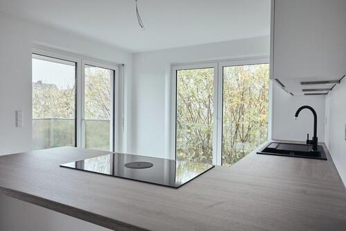 Foto - ERSTBEZUG! Großzügige 4-Zimmer-Wohnung mit Balkon in erstklassiger Lage