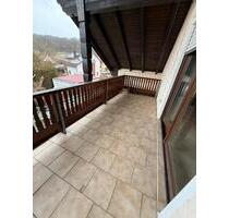 Wohnung zu Vermieten - 950,00&nbsp;EUR Kaltmiete, ca.&nbsp; 131,00&nbsp;m&sup2; in Teublitz (PLZ: 93158)