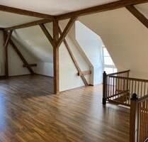 charmantes Haus mit 2 Zi.-Whg.118qm mit Galerie + Deckenbalken - Haselbachtal