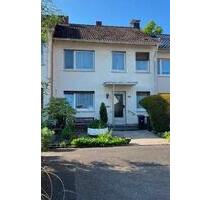 Reihenmittelhaus mit Wellnessbereich, Garage in ruhiger Toplage - Unna
