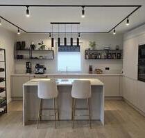 Luxuriöse 3,5 Zimmer Erdgeschosswohnung mit Garten - Darmstadt Arheilgen