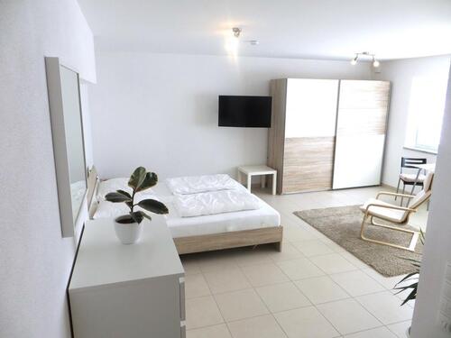 Foto - 1 Zimmer Etagenwohnung zur Miete in Waldbüttelbrunn