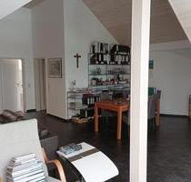 Traumhafte und helle 2,5-Zimmer Wohnung Bad Camberg Penthouse