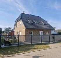 Haus zur Miete - 2.300,00 EUR Kaltmiete, in Ahrensfelde (PLZ: 16356)