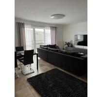 Sonnige 2ZiWohnung in Contwig - 700,00&nbsp;EUR Kaltmiete, ca.&nbsp; 68,00&nbsp;m&sup2; in Contwig (PLZ: 66497)