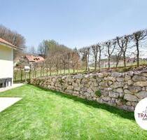 Erstbezug nach Sanierung: 4-Zimmer-Gartenwohnung mit Reiheneckhaus-Charakter - Adlkofen