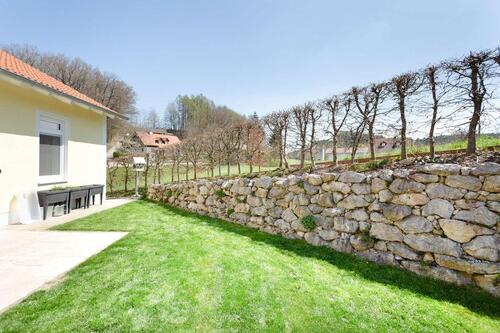 Foto - Etagenwohnung zur Miete in Adlkofen