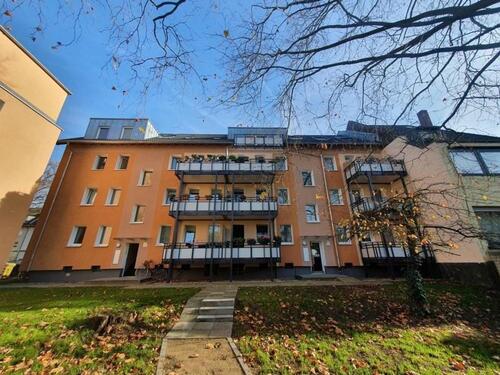 Foto - Zum 15.12: 2-Zimmer plus Wohnküche mit großem Balkon, Übernahme EBK möglich