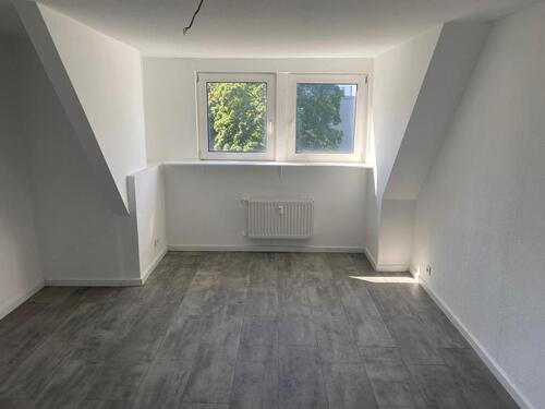 Foto - 2 Zimmer Dachgeschoßwohnung zur Miete in Krefeld