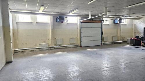 Foto - Halle mit 270m² zu vermieten in Stavenhagen Basepohl -Reserviert