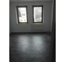 Wohnung im Grünen - 450,00 EUR Kaltmiete, ca.  84,00 m² in Altena (PLZ: 58762)