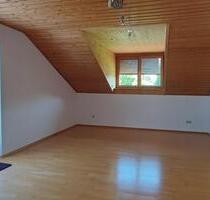 1 Zi. Mansardenwohnung in Beyharting - Tuntenhausen