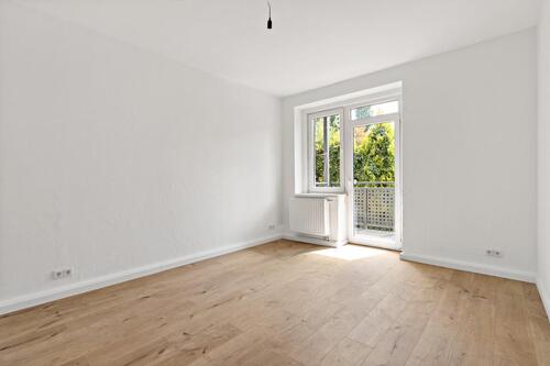 Foto - Sanierte 3-Raumwohnung mit Balkon in der Delitzscher Straße!