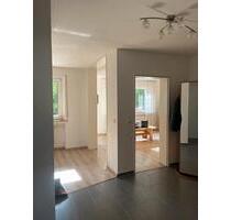 Moderne und helle 3-Zimmer-Wohnung mit Balkon in Sarstedt - Giesen