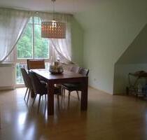 Ansprechende 2 Zi.-DG Whg direkt in Zeven