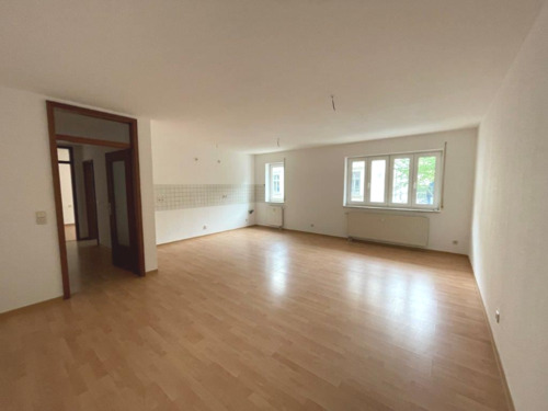 Foto - +++ Helle 2 Zimmer-Wohnung mit offener großer Küche +++