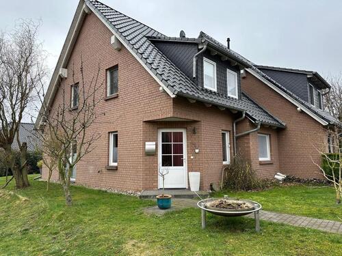 Foto - Doppelhaushälfte zu vermieten - 1.700,00 EUR Kaltmiete,