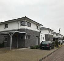 Voll-Möbelierte Ferienwohnung 2 Zimmer Küche Bad Balkon - Bad Zwischenahn