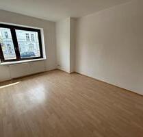 Helle und familienfreundliche 3-Zimmer-Wohnung im Erdgeschoss mit Balkon! - Magdeburg Leipziger Straße
