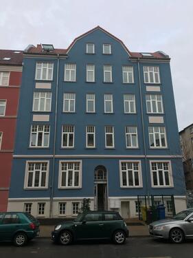 Foto - Schicke 3 Zimmer Top Altbau in der KTV, Holzdiele, Ebk