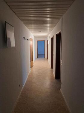 Foto - 3 Zimmer Wohnung - 565,00&nbsp;EUR Kaltmiete, ca.&nbsp; 90,00&nbsp;m&sup2;