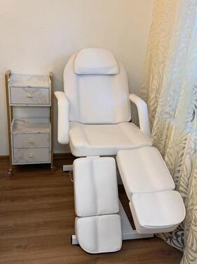 Foto - Arbeitsplatz für Pediküre - 150,00 EUR Kaltmiete, ca.  4,00 m²