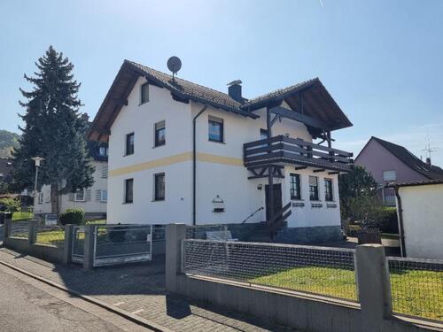 Foto - Sonniges Einfamilienhaus in zentraler ruhiger Lage Höchst im Odw.