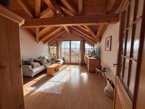 Foto - 4 Zimmer Dachgeschoßwohnung zur Miete in Übersee