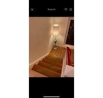 Haus mit Halle und Garten - 580.000,00 EUR Kaufpreis, in Reilingen (PLZ: 68799)