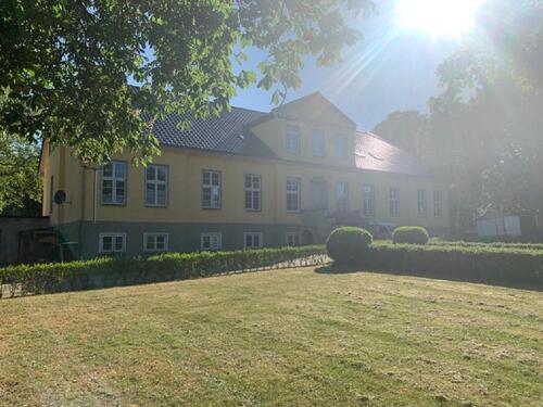 Foto - Urlaub im Ostseehinterland 3 Ferienzimmer im Gutshaus ab 35 €