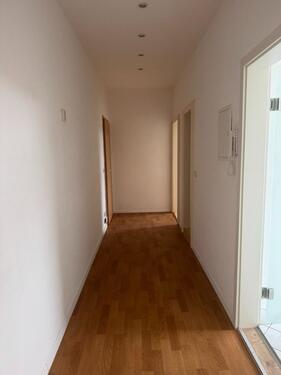 Foto - 3 Zimmer Etagenwohnung zur Miete in Lengenfeld