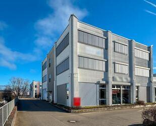 Büro Praxis mit Aussicht - 3.160,00&nbsp;EUR Kaltmiete, ca.&nbsp; 632,00&nbsp;m&sup2; in Reutlingen (PLZ: 72760) Orschel-Hagen