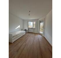 Neu sanierte 4-Zimmer-Wohnung in München-Sendling