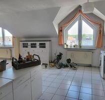 Helle Wohnung mit Fernblick und sonnigem Balkon 2 Zimmer in Riedstadt