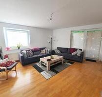 Schöne 3-Zimmer Erdgeschosswohnung mit Terrasse und Einbauküche - Rietberg