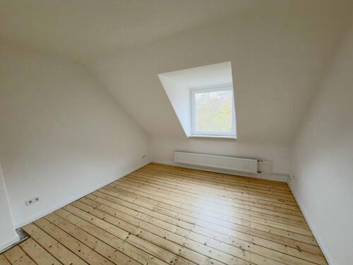 Foto - 3 Zimmer Dachgeschoßwohnung zur Miete in Hannover