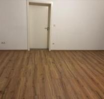 Erdgeschosswohnung in Northeim - 900,00&nbsp;EUR Kaltmiete, ca.&nbsp; 70,00&nbsp;m&sup2; in Northeim (PLZ: 37154)