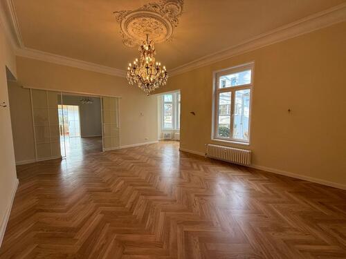 Foto - Genießen Sie großzügiges Wohnen in einer kernsanierten denkmalgeschützten Immobilie!