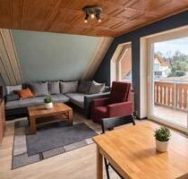 Voll möblierte 2,5-Zimmer-Dachgeschosswohnung sofort verf - Northeim