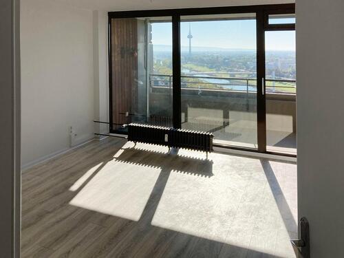 Foto - Mitten in Mannheim: 3-Zimmer-Wohnung mit tollem Ausblick