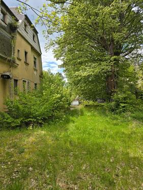 Foto - Grundstück 4840 qm mit Villa * Gewerbe-Anbau * Sanierungsobjekt