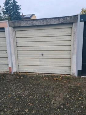 Foto - Garage zu vermieten - 100,00 EUR Miete,