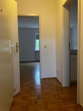 Foto - Schöne, helle 1 Zimmerwohnung mit Einbauküche u. Dusche