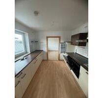 Helle 3-Zimmer-Wohnung mit zwei Balkonen - Parkstetten Helle 3-Zimmer-Wohnung mit zwei Balkonen - Parkstetten