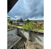Ruheoase im Grünen mit Blick auf den Naturbadesee Forstteich - Schneeberg