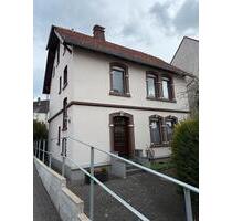 6 Zimmerwohnung in Zentraler Lage von Korbach 140m2